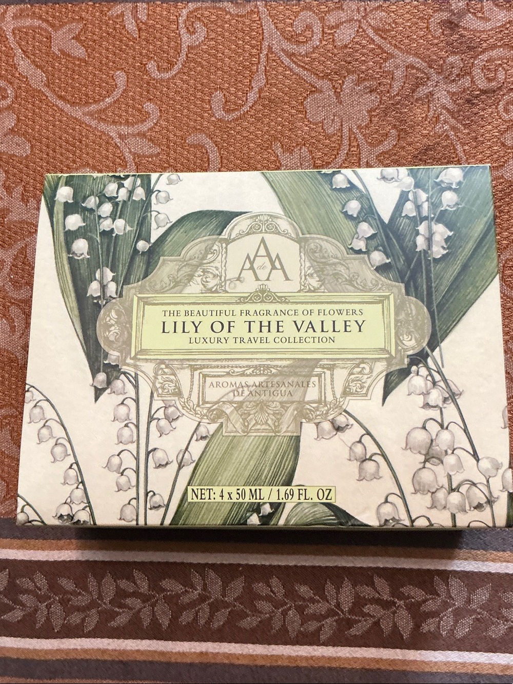 Lily of the Valley Luxury Travel Collection - Green